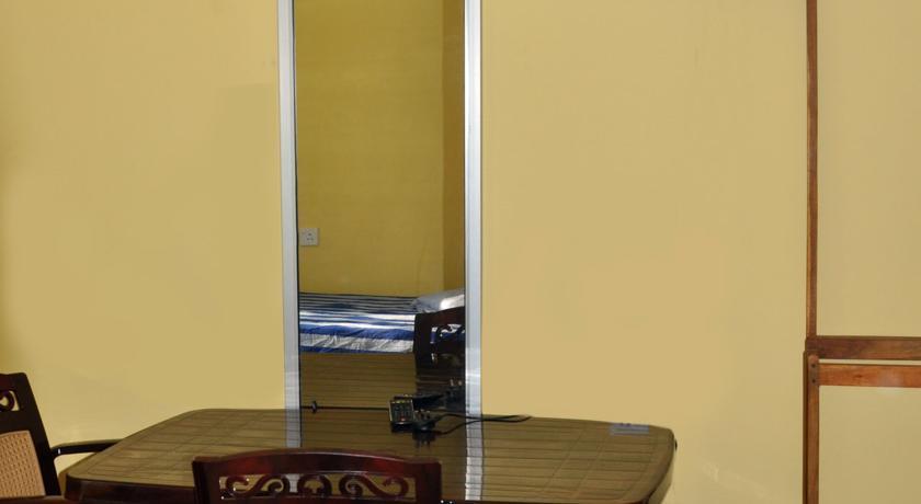 Hotel Pearl Gate Chilaw Eksteriør bilde